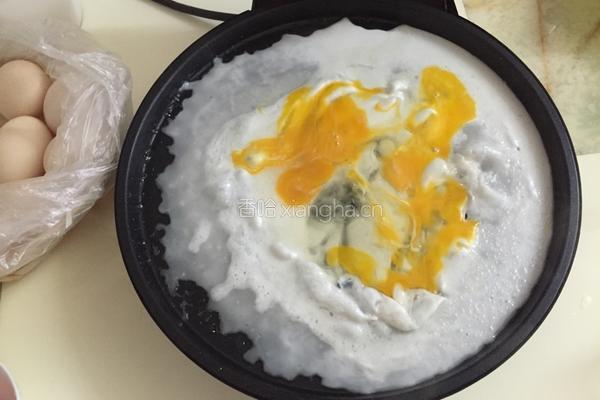 电饼铛广式拉肠粉的做法图解2