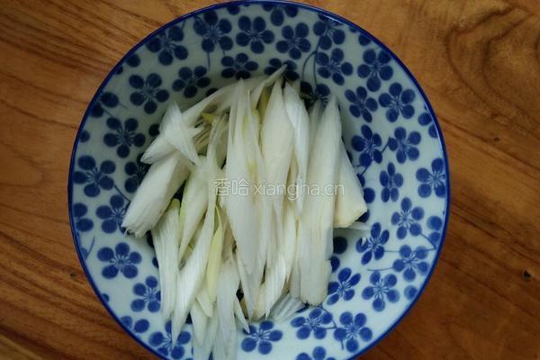 芹菜炒香干的做法图解3