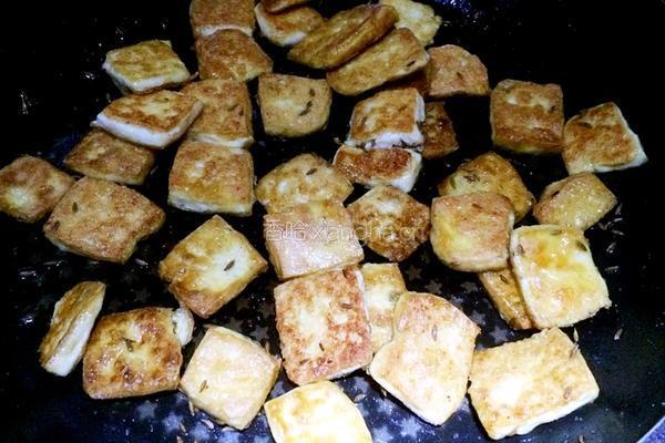 煎豆腐干的做法图解2