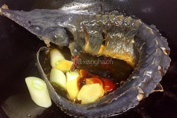 金针菇烧鲟鱼的做法图解5