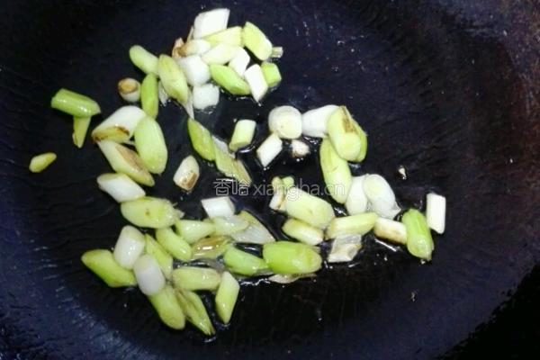 蘑菇鸡蛋饼的做法图解5