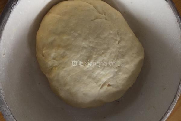 芳菲鸡蛋葱花饼的做法图解1