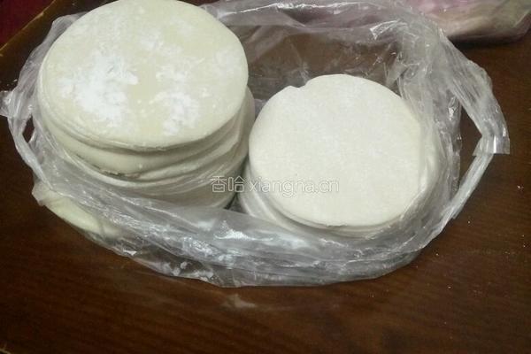 荠菜猪肉饺子的做法图解4