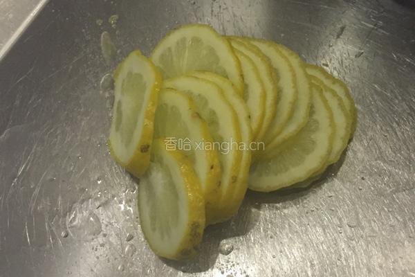 柠檬汁的做法图解1