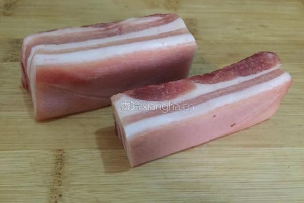 回锅肉的做法图解1