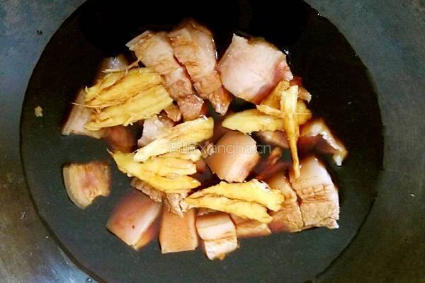 酸甜五花肉的做法图解2