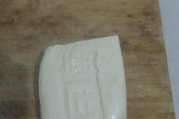 糖醋脆皮豆腐的做法图解1