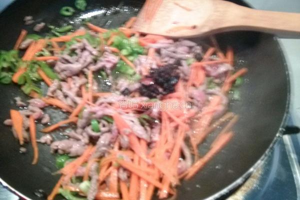牛肉炒饭的做法图解5