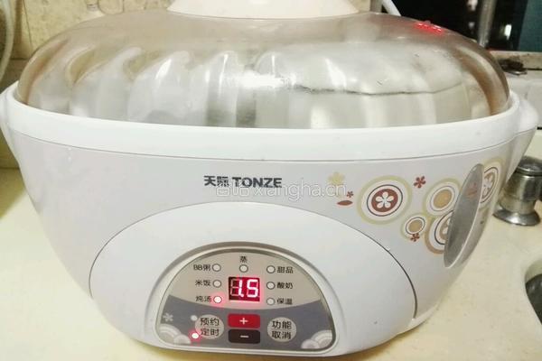 百合银耳汤的做法图解5