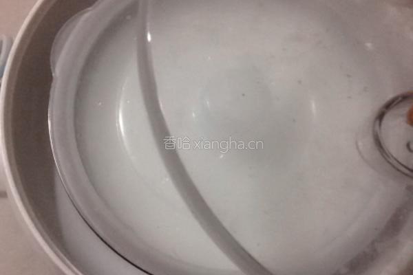 自制果酱酸奶的做法图解5