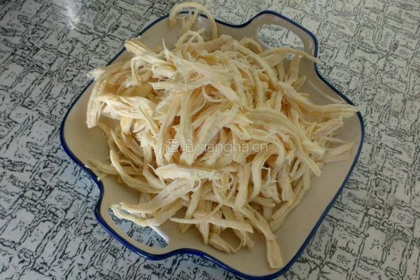 芥末鸡丝拌菠菜的做法图解5