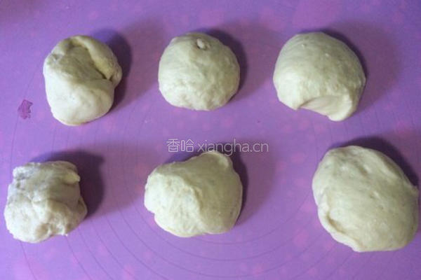 豆沙小餐包的做法图解7