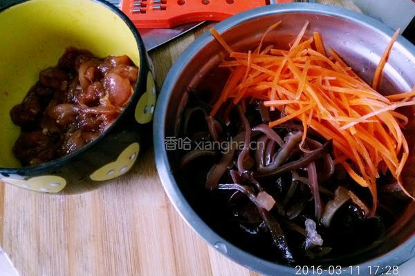 双丝炒肉（家常版）的做法图解1