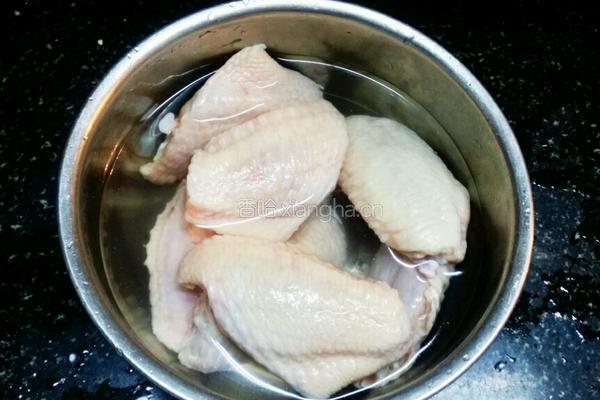 黄豆酱鸡翅的做法图解1