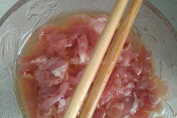 肉丝炒面的做法图解2