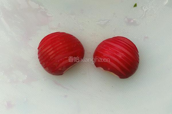 樱桃萝卜拌木耳的做法图解3