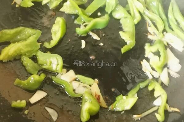 青椒木耳炒肉丝（一人份）的做法图解3