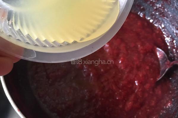 自制草莓酱的做法图解4