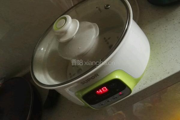 冰糖川贝炖梨的做法图解5