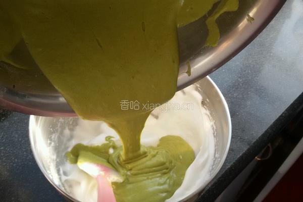 抹茶蛋糕卷的做法图解11