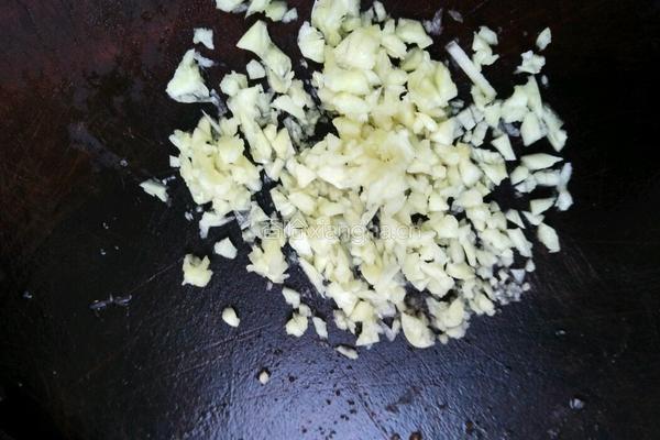 白灼生菜炒肉末的做法图解4