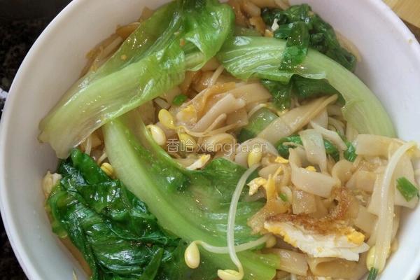 鸡蛋炒河粉的做法图解6