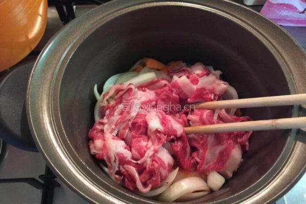 牛肉咖喱的做法图解3