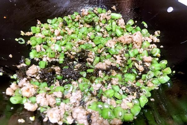 榄菜四季豆的做法图解7