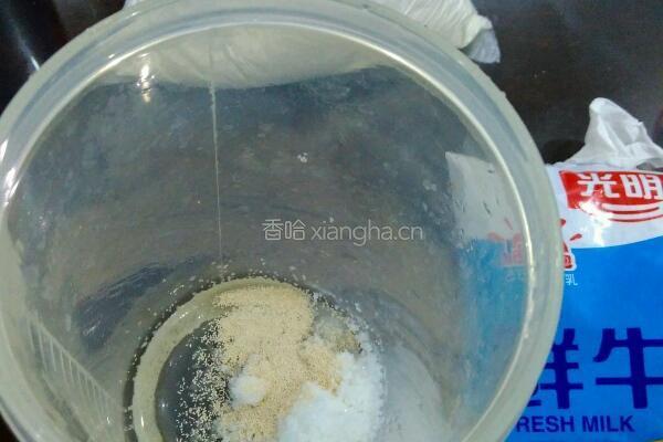 奶香发糕的做法图解2
