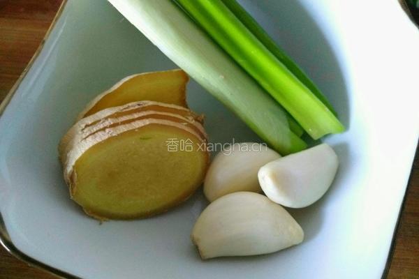 油焖大虾的做法图解2