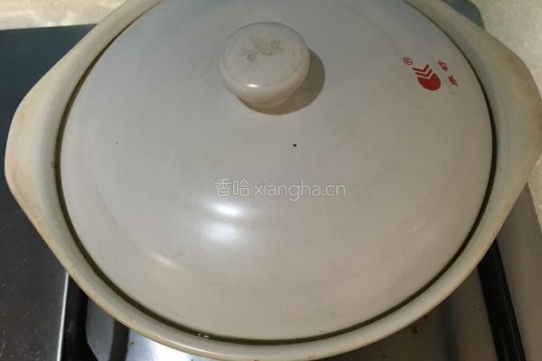 桂圆银耳汤的做法图解4