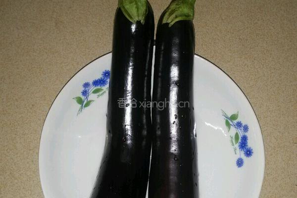 紫茄烧肉末的做法图解1
