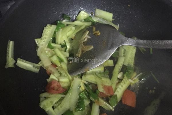 素炒黄瓜的做法图解4