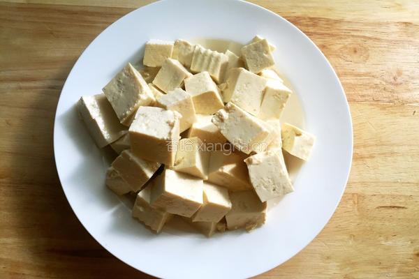 全素版麻婆豆腐的做法图解1