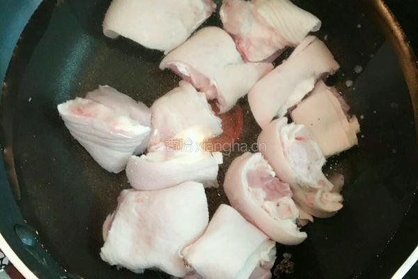 红糖焖猪蹄的做法图解2