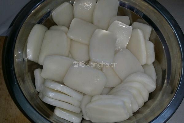 烩年糕的做法图解7