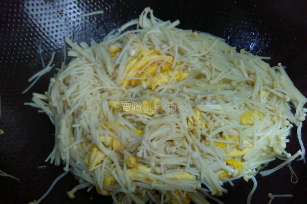 金针菇炒鸡蛋的做法图解6