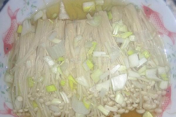 油泼金针菇的做法图解5