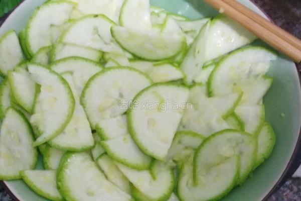 西葫芦煎饼的做法图解3