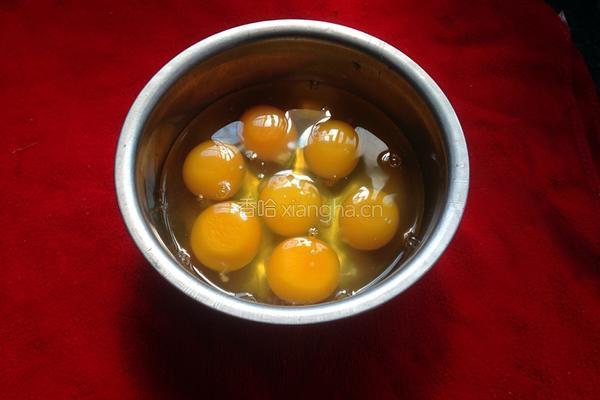 香椿炒鸡蛋的做法图解3