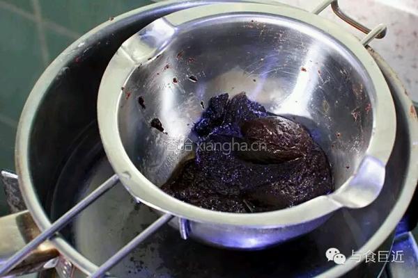 巧克力草莓慕斯～超快手的做法图解1