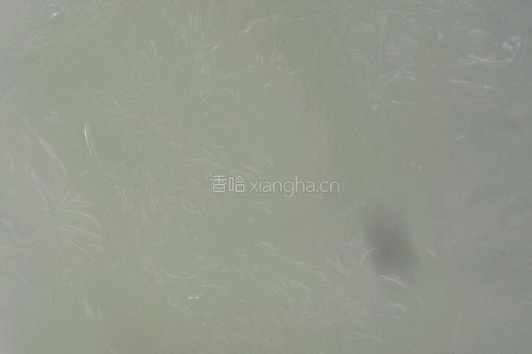 粉蒸洋葱肉丸的做法图解2