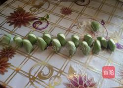 翡翠饺子(韭菜猪肉馅)的做法图解6