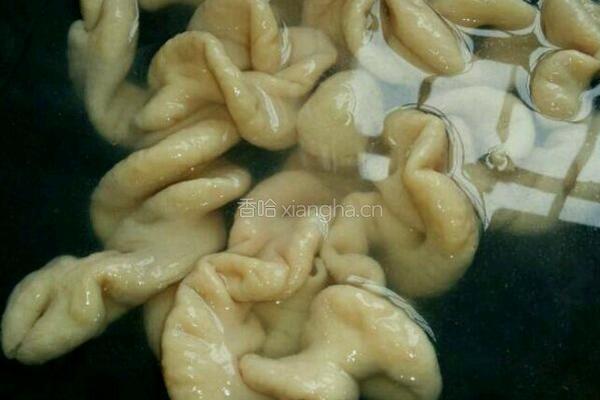 卤水大肠的做法图解1