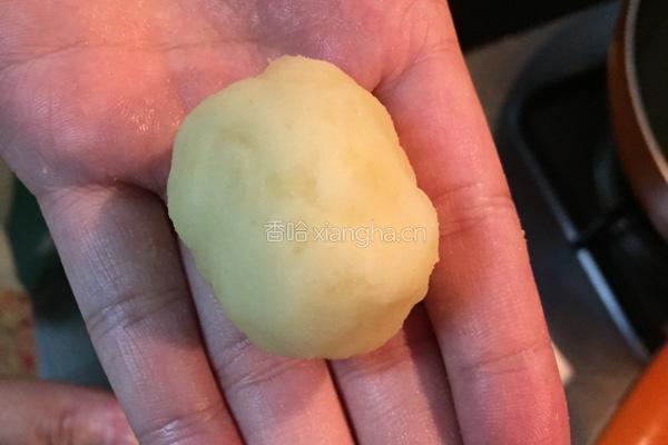 沙拉土豆泥丸的做法图解5
