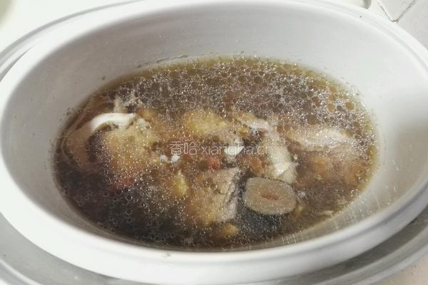 新西兰花胶炖鸡汤的做法图解11