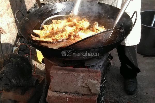 糖醋鲤鱼的做法图解3
