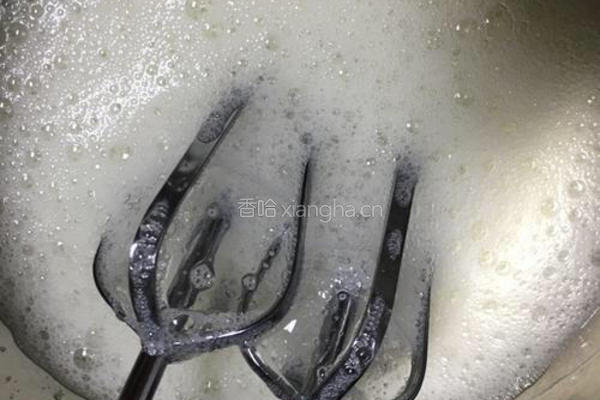 戚风蛋糕～轻松蛋糕的做法图解2