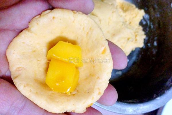 香芒红薯芝麻球的做法图解7