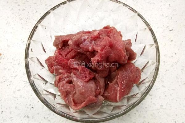 牙签牛肉的做法图解2